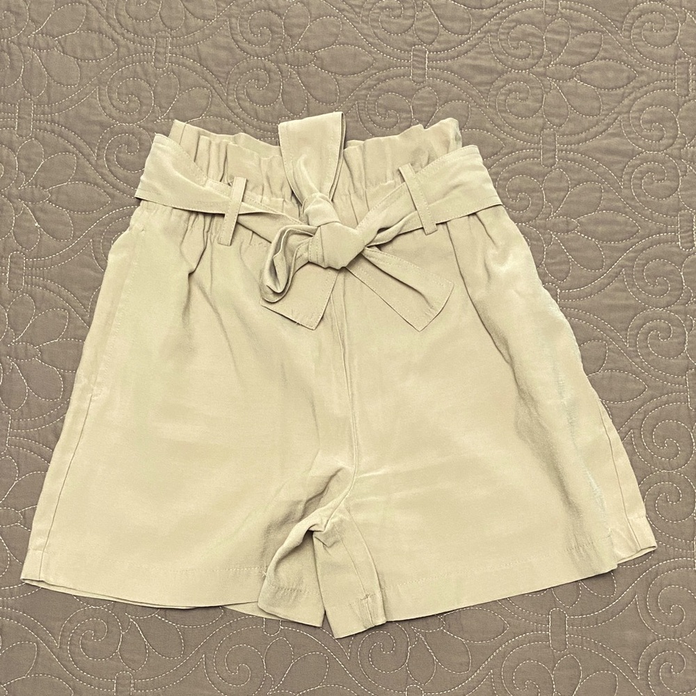 Mango paper bag waist shorts with bow XS
